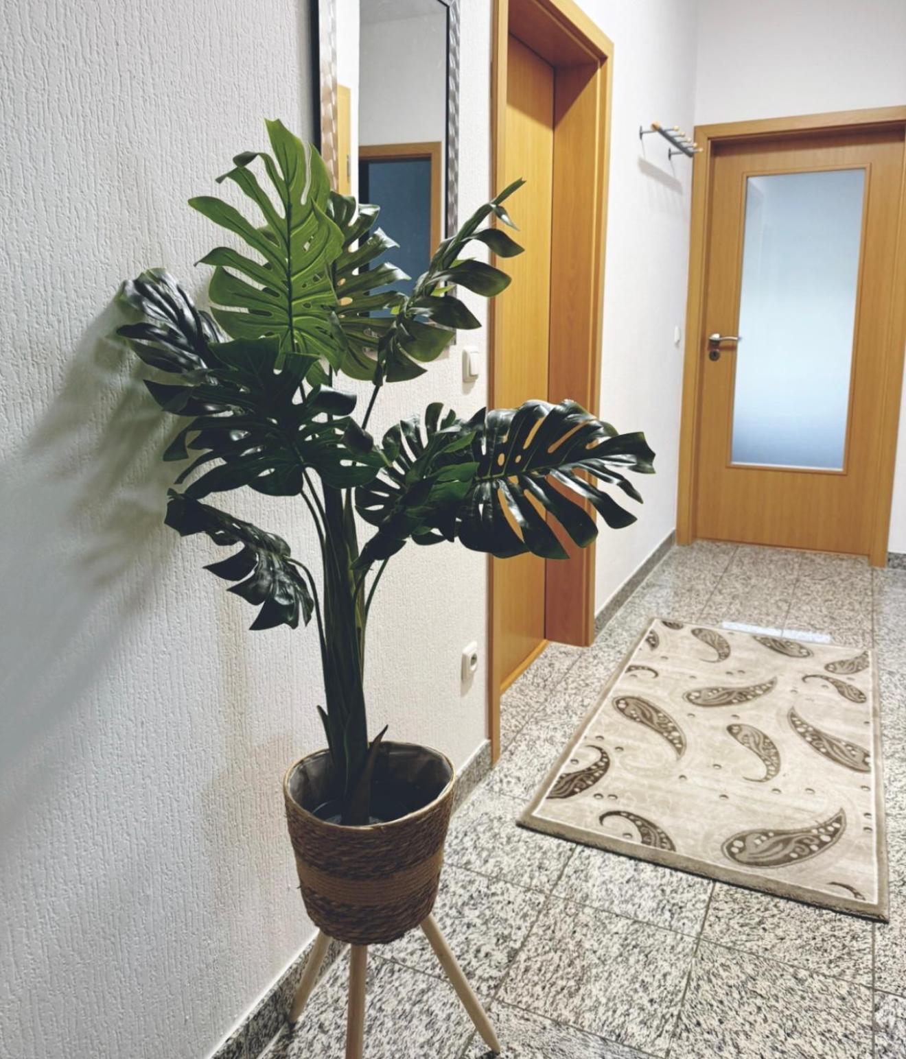 Zentrale Grosse Vollausgestattete Wohnung Fuer Alle Zwecke Perfekt Geeignet 威滕 外观 照片